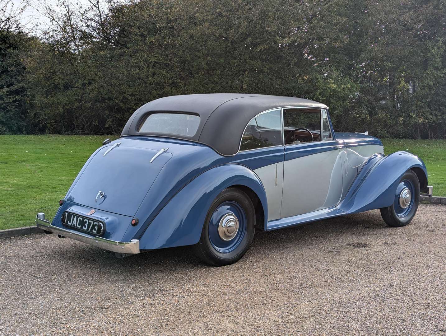 <p>1949 ARMSTRONG SIDDELEY TYPHOON</p>