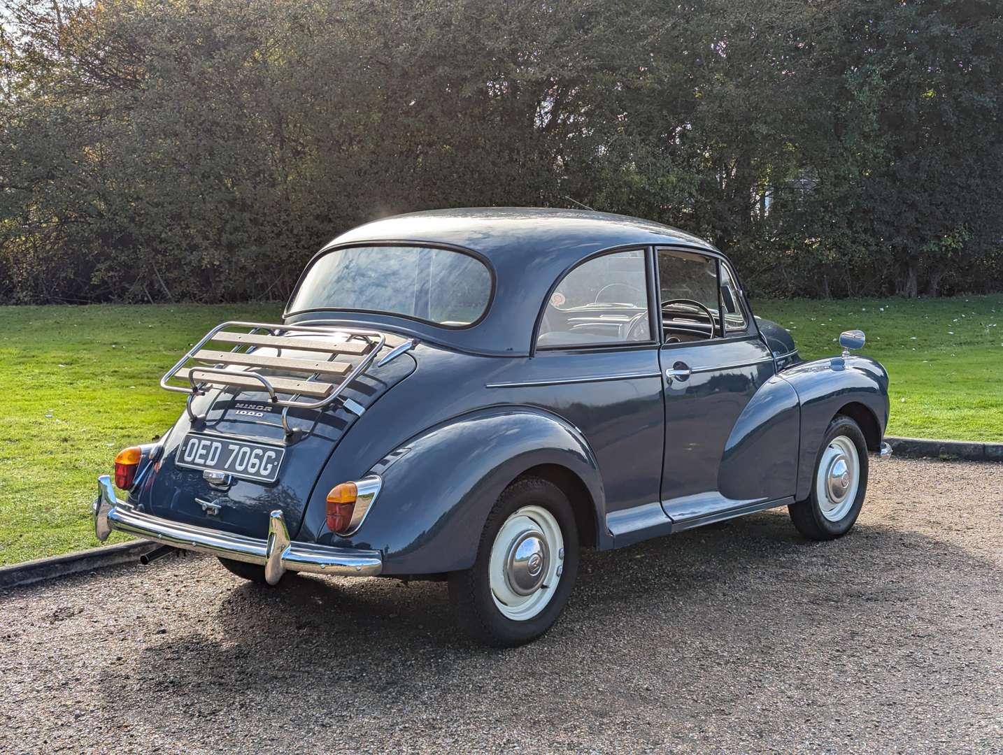 <p>1969 MORRIS MINOR 1000</p>