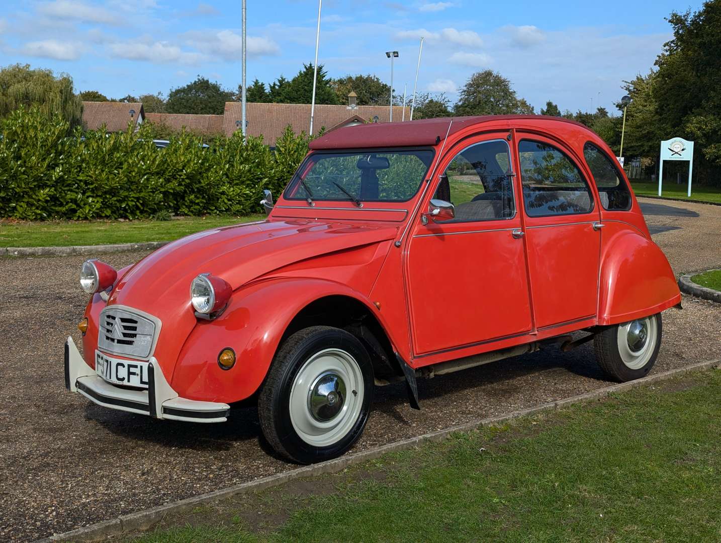 <p>1989 CITROEN 2 CV6 SPECIAL</p>