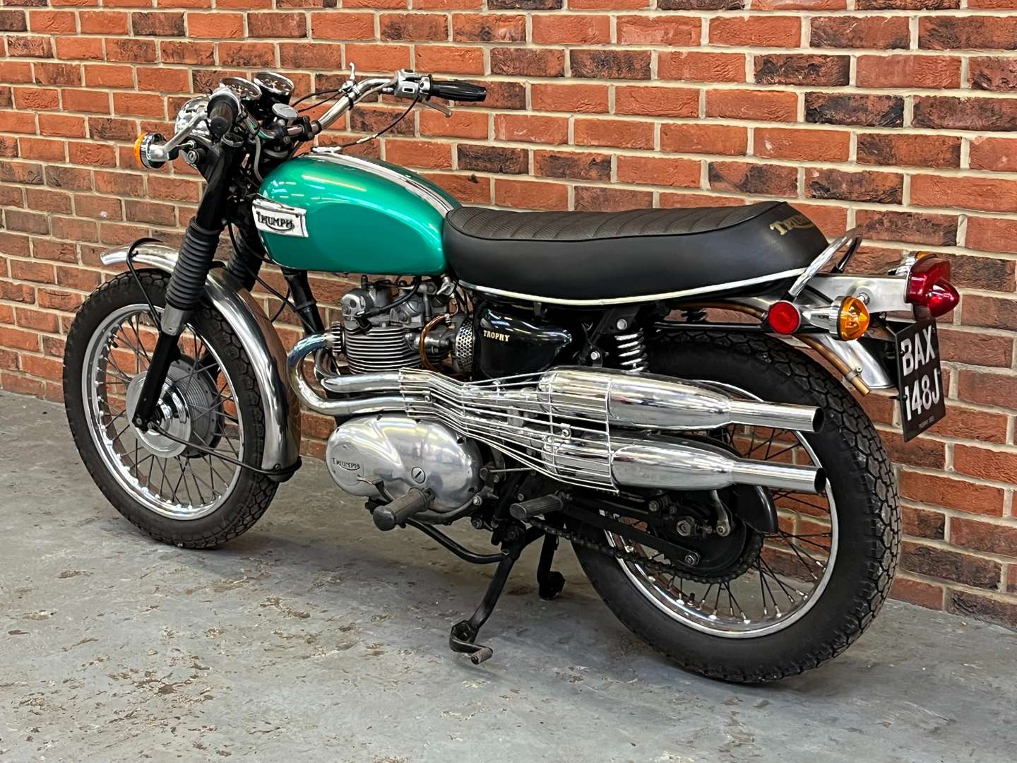 <p>1971 TRIUMPH T100 COMPETITION</p>