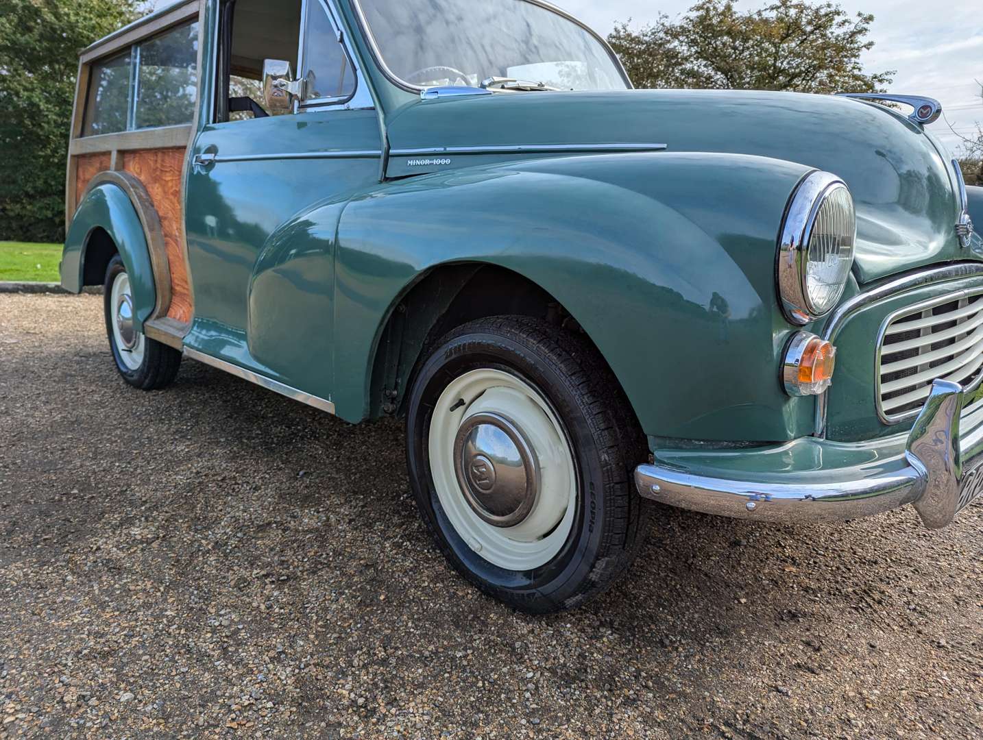 <p>1963 MORRIS MINOR TRAVELLER</p>