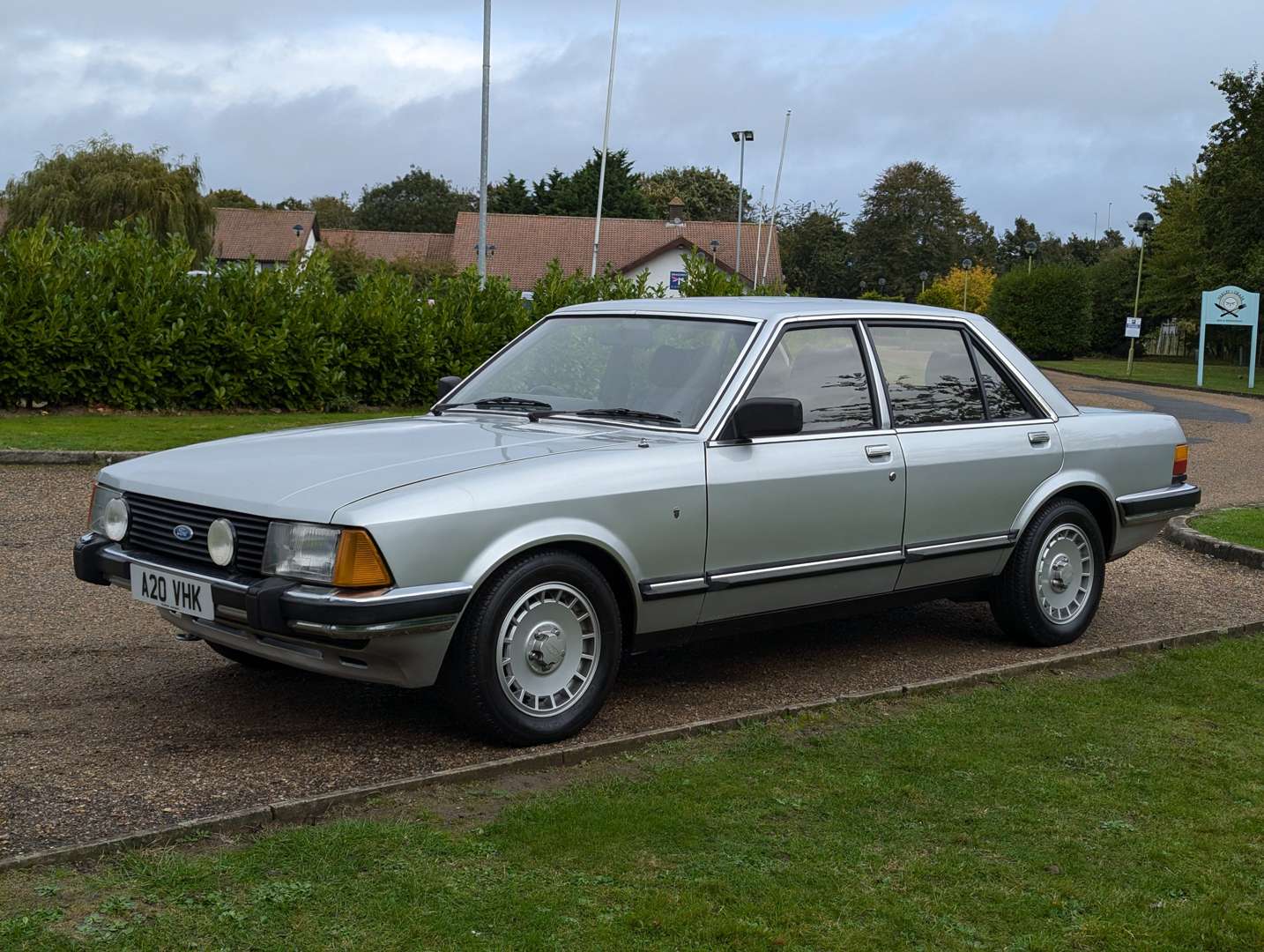 <p>1984 FORD GRANADA 2.8 GHIA X AUTO</p>