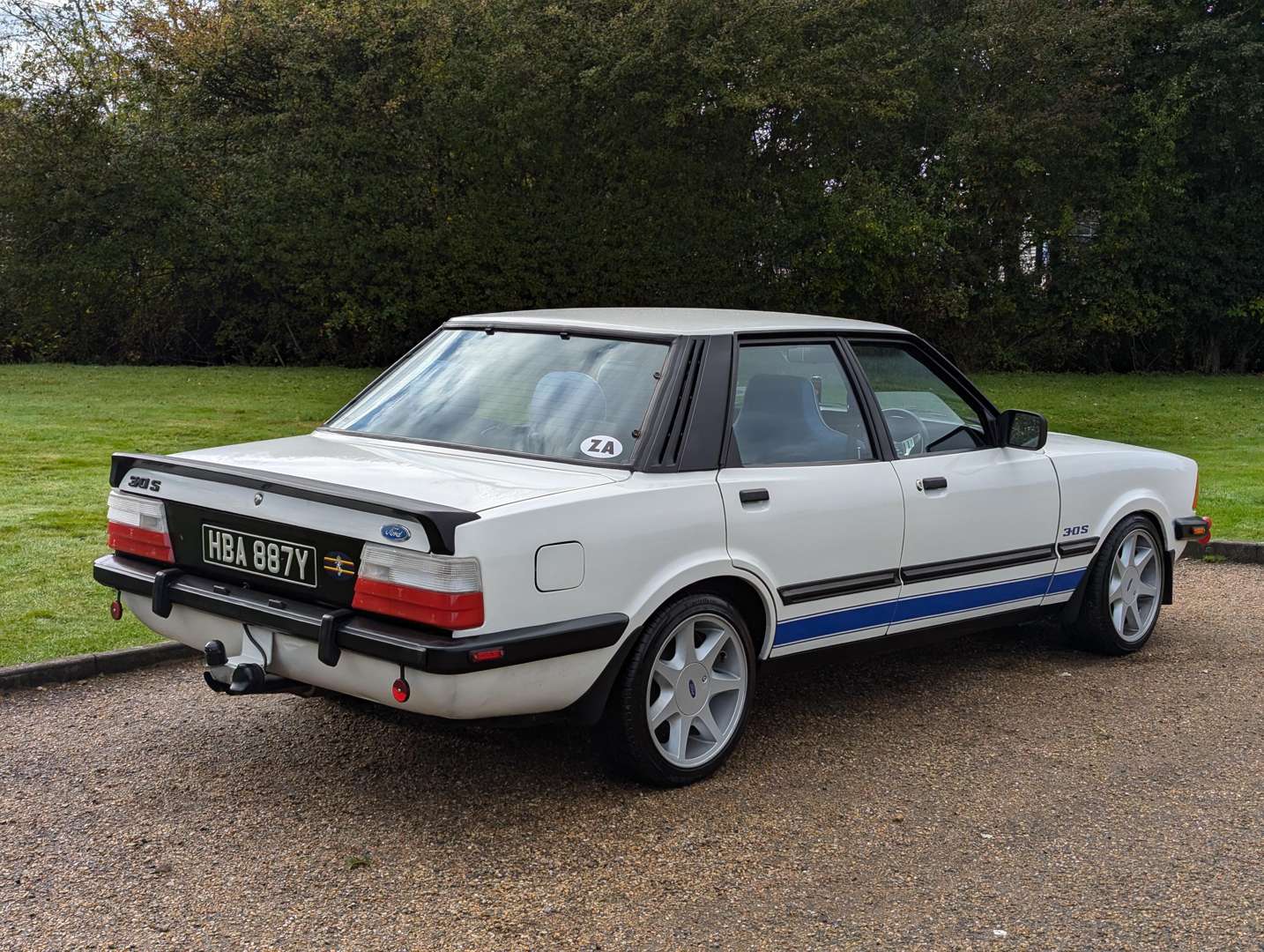 <p>1983 FORD CORTINA 3.0 MKV</p>