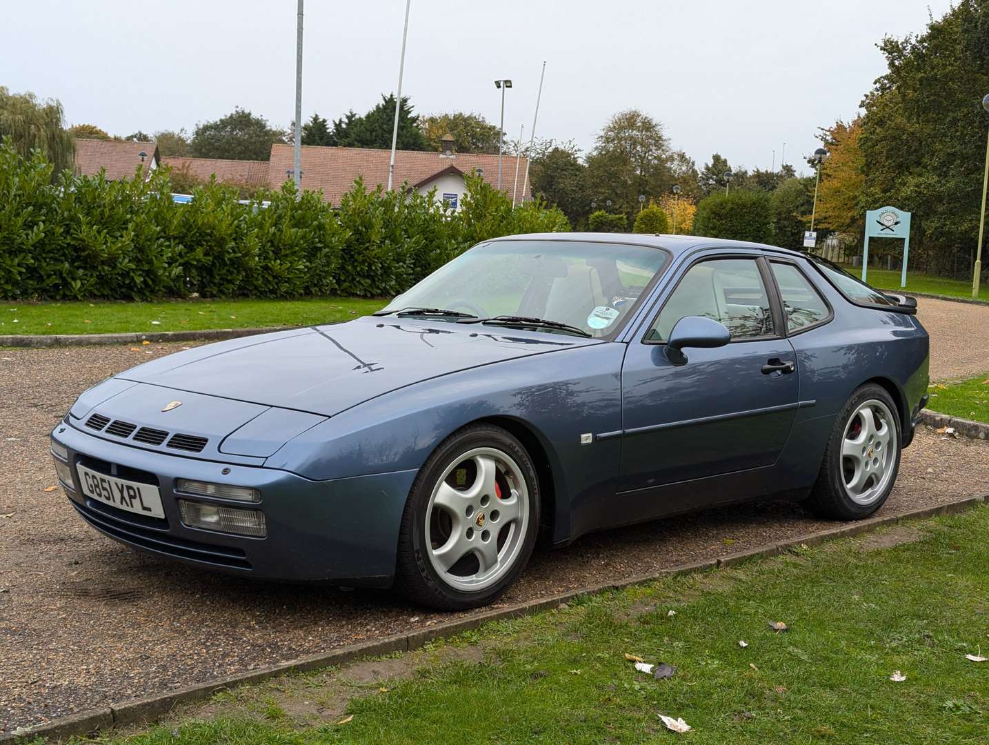 <p>1990 PORSCHE 944 TURBO</p>