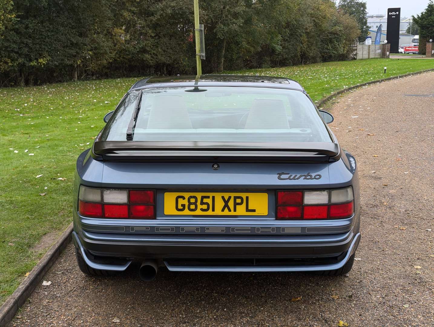 <p>1990 PORSCHE 944 TURBO</p>