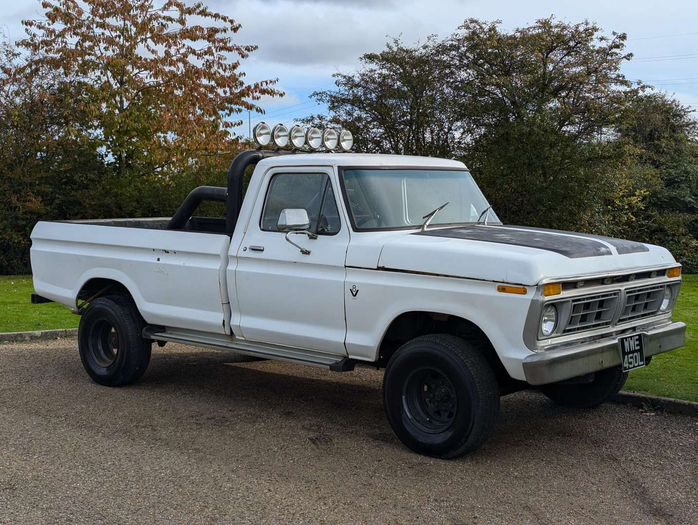 <p>1973 FORD F250 PICK-UP</p>