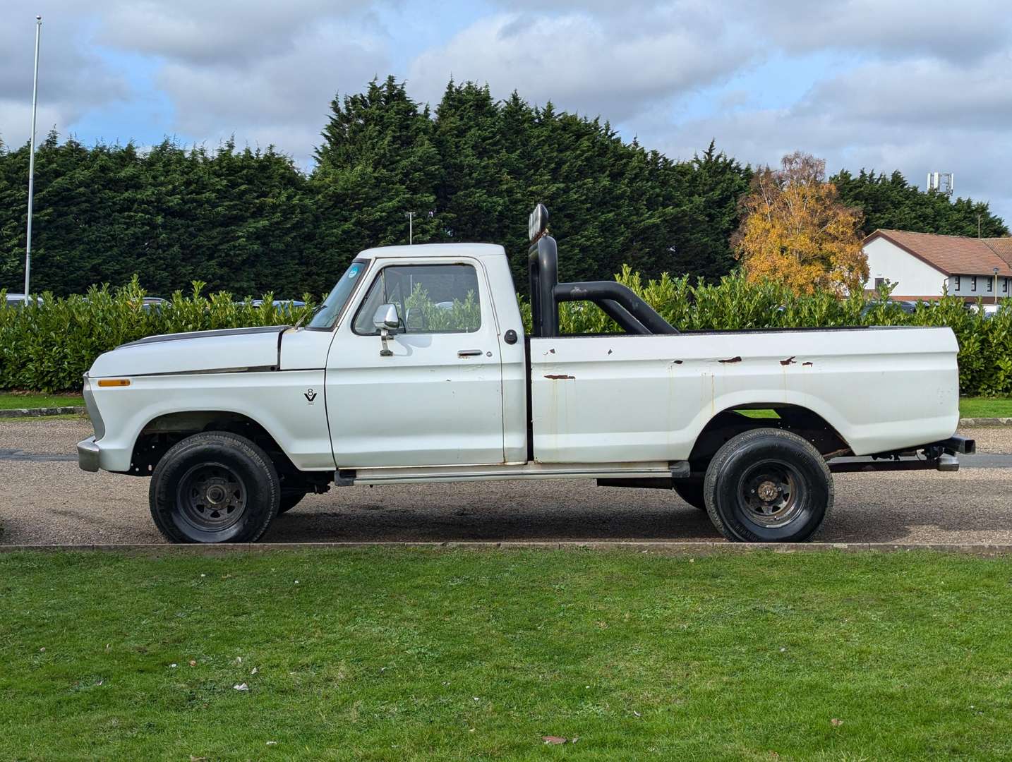 <p>1973 FORD F250 PICK-UP</p>