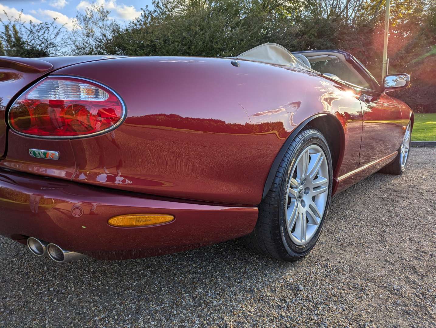 <p>2005 JAGUAR XKR 4.2 CONVERTIBLE</p>