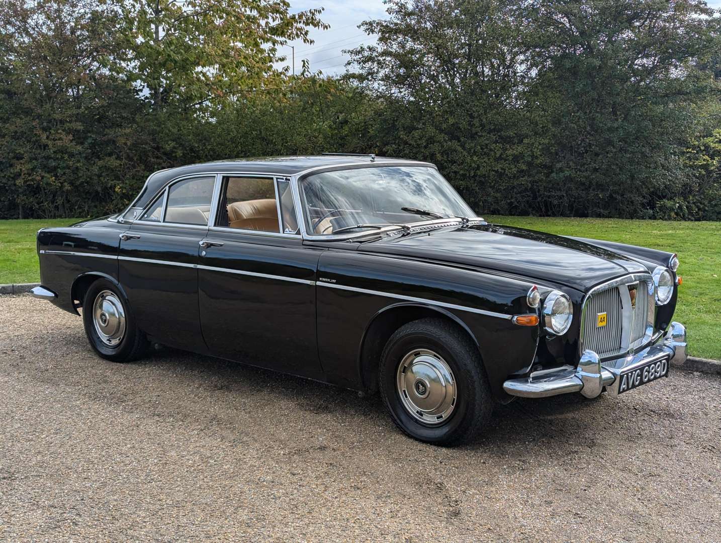 <p>1966 ROVER P5 3 LITRE COUPE</p>