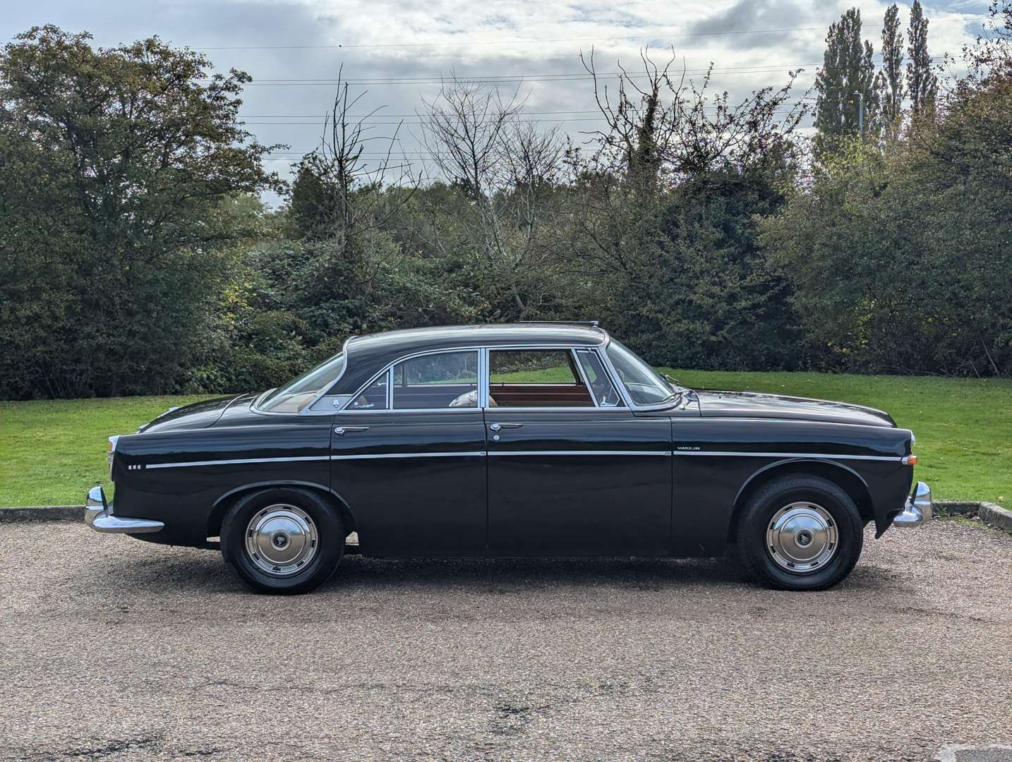 <p>1966 ROVER P5 3 LITRE COUPE</p>