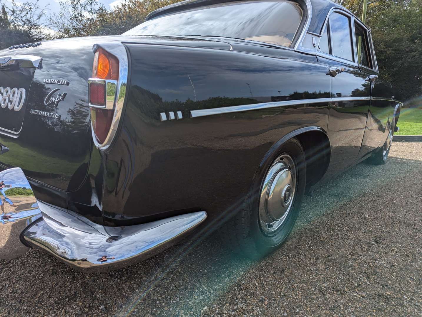 <p>1966 ROVER P5 3 LITRE COUPE</p>