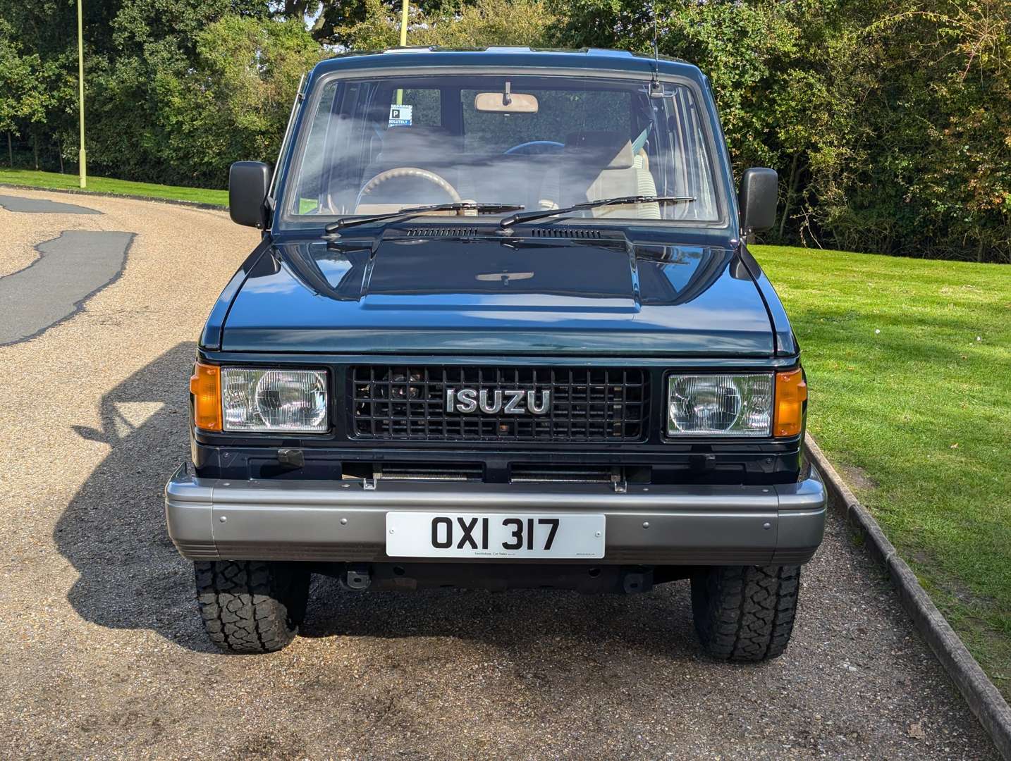 <p>1992 ISUZU TROOPER SWB</p>