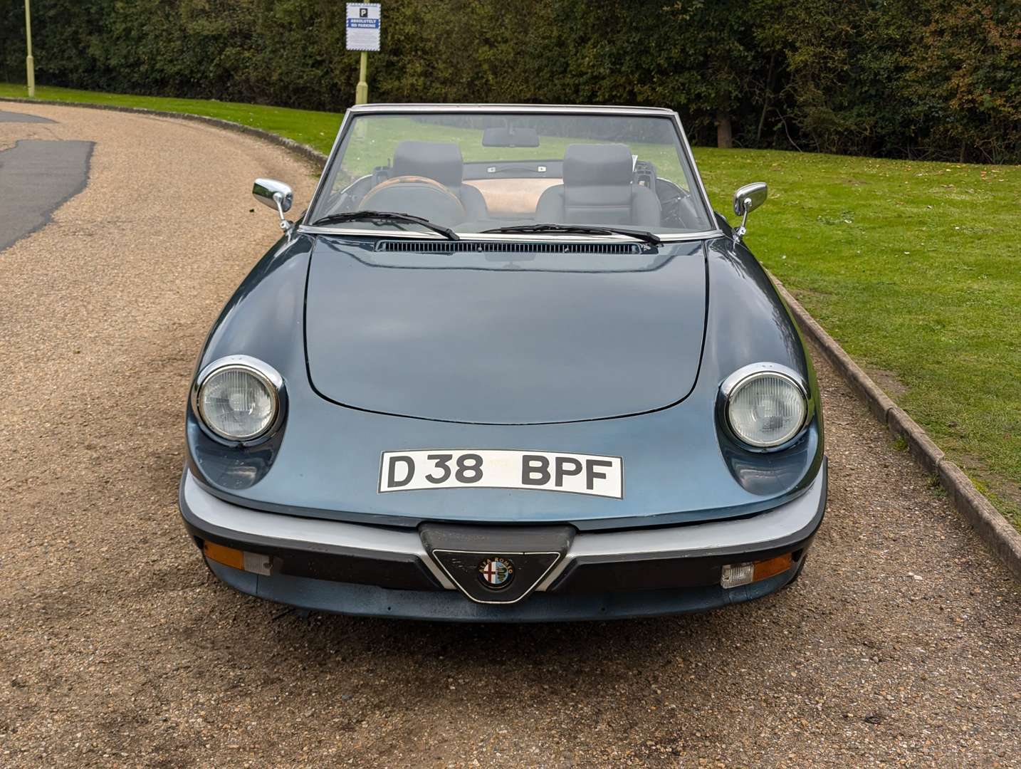 <p>1987 ALFA ROMEO 2000 SPIDER</p>