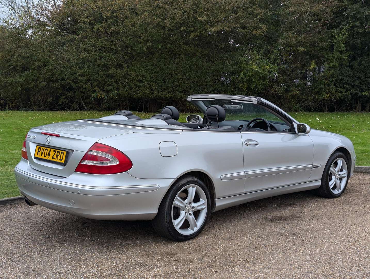 <p>2004 MERCEDES CLK 320 AVANTGARDE AUTO</p>