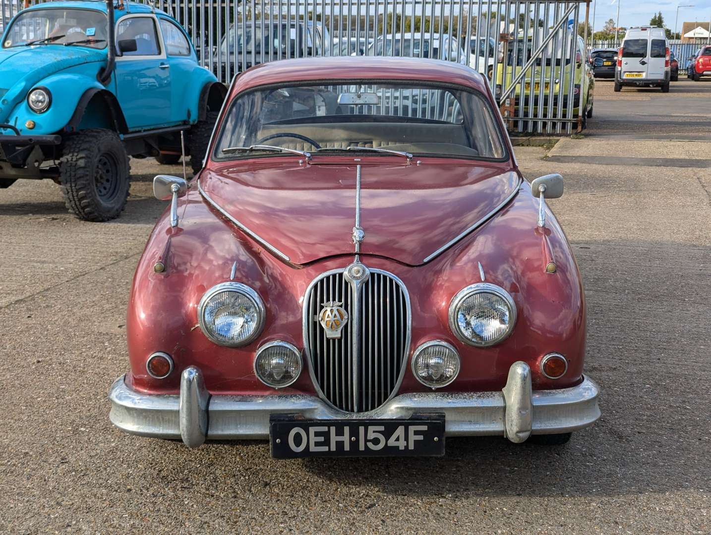 <p>1967 JAGUAR 3.8 MKII</p>