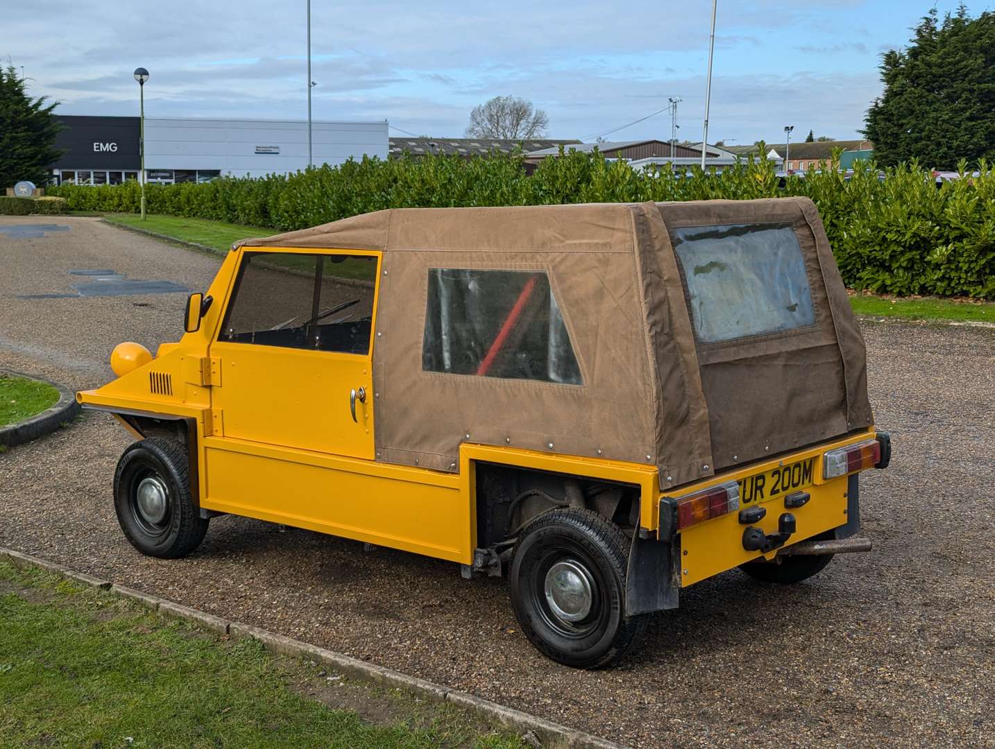 <p>1973 AUSTIN MINI SCAMP MKI</p>