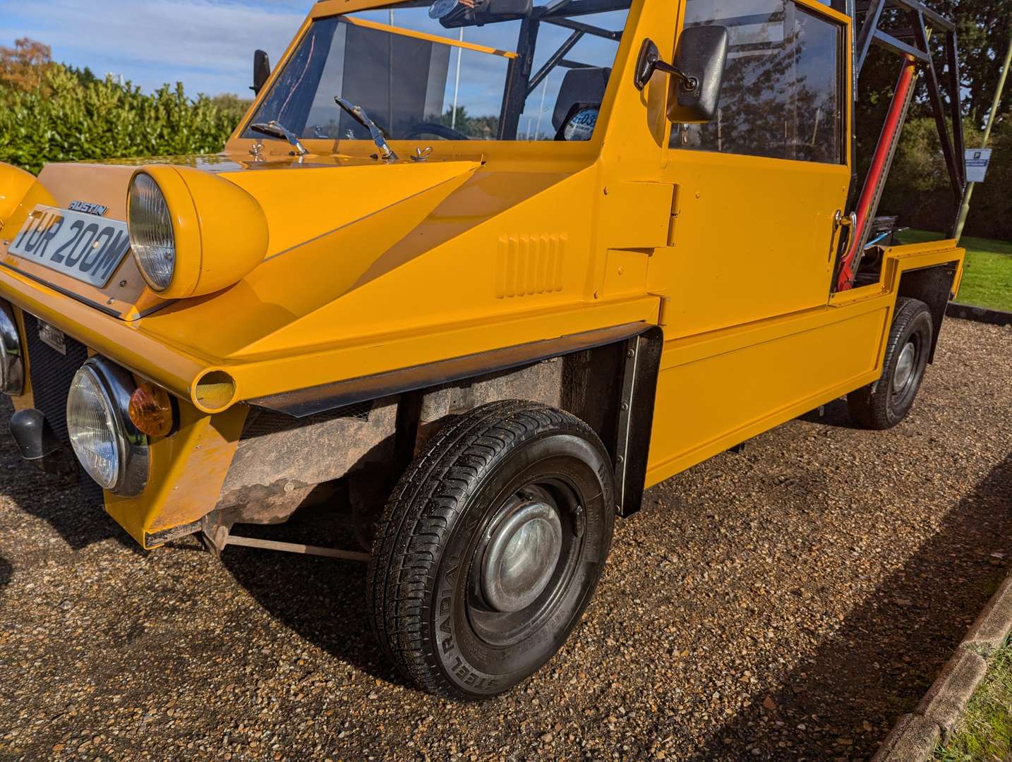 <p>1973 AUSTIN MINI SCAMP MKI</p>