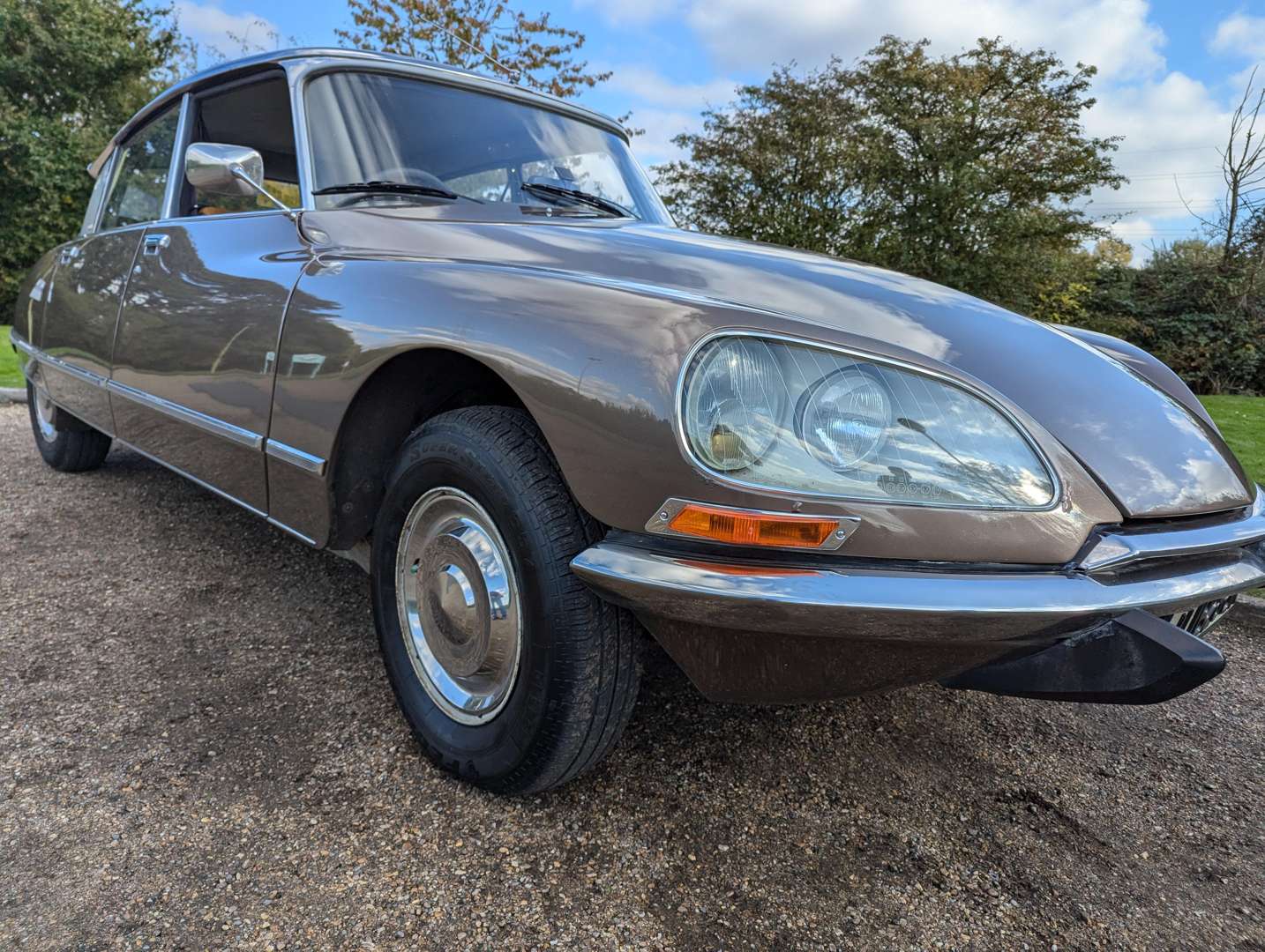 <p>1974 CITROEN DS23 PALLAS</p>