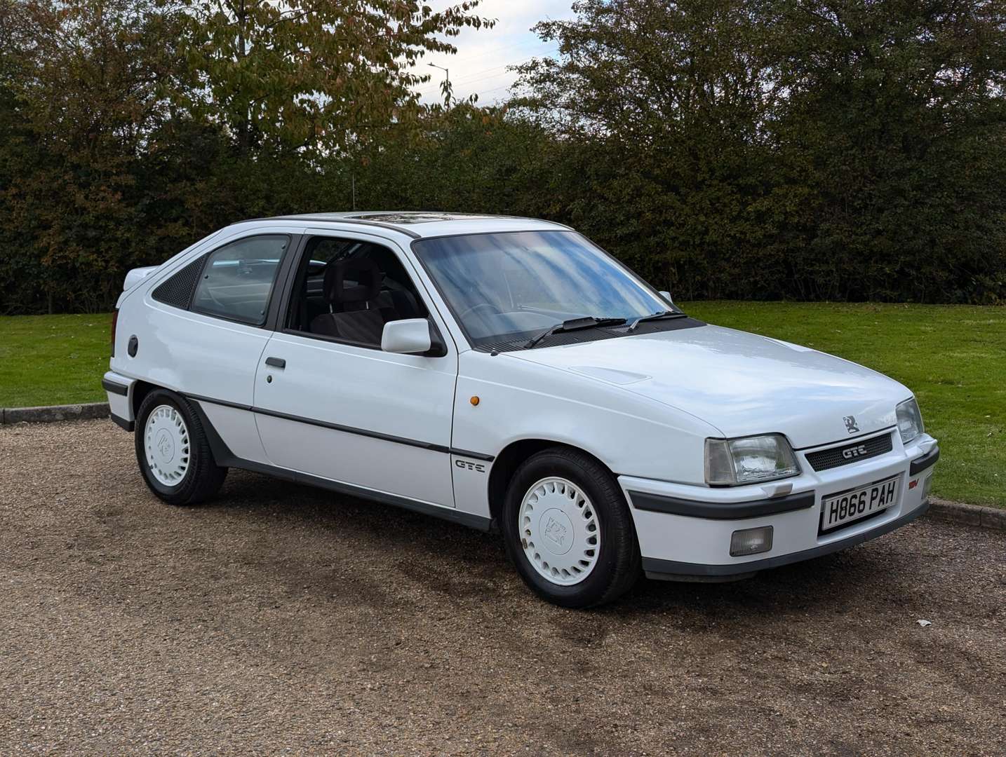 <p>1990 VAUXHALL ASTRA GTE 16V</p>