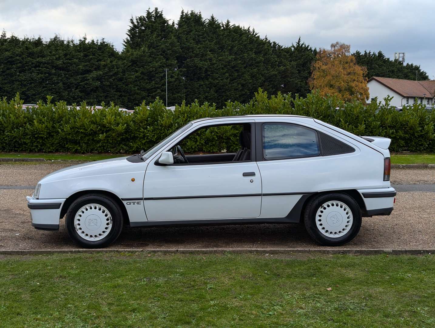 <p>1990 VAUXHALL ASTRA GTE 16V</p>