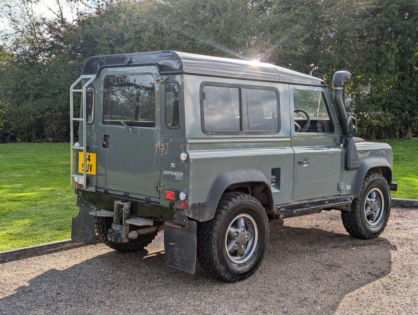 <p>1998 LAND ROVER 90 DEFENDER TDI</p>