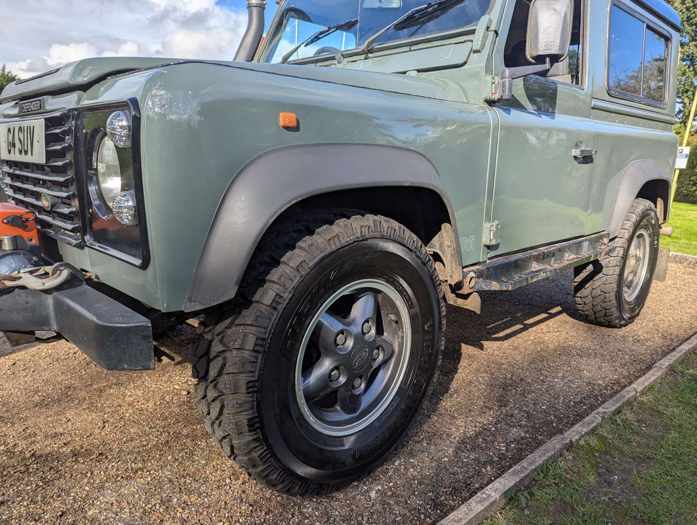 <p>1998 LAND ROVER 90 DEFENDER TDI</p>