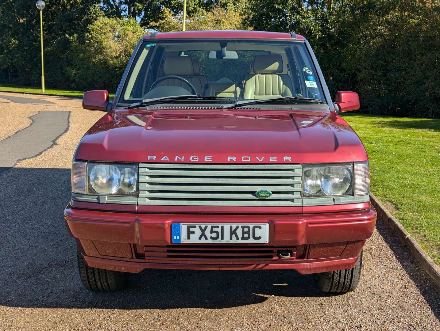 <p>2001 RANGE ROVER BORDEAUX 4.0 AUTO</p>