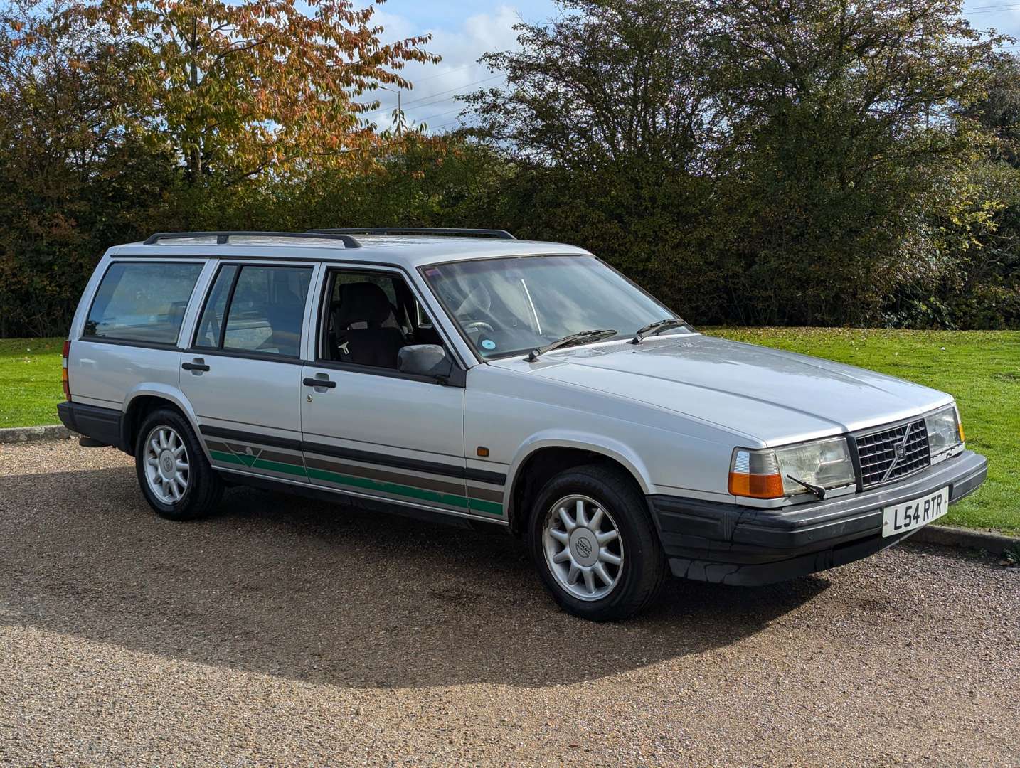 <p>1993 VOLVO 940 HIGHLANDER ESTATE</p>