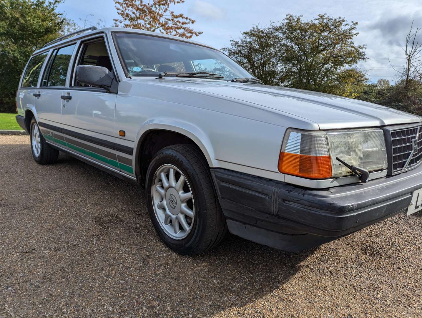 <p>1993 VOLVO 940 HIGHLANDER ESTATE</p>