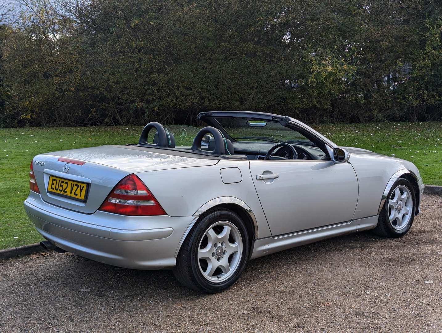 <p>2002 MERCEDES SLK 230 KOMPRESSOR AUTO</p>