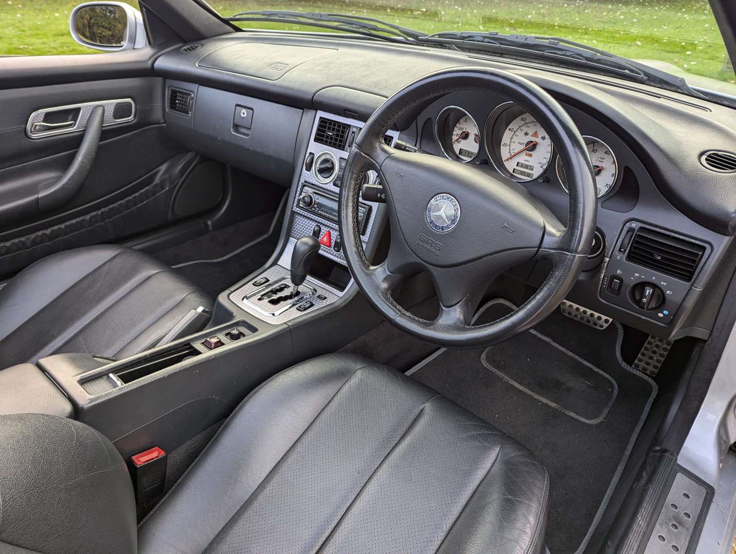 <p>2002 MERCEDES SLK 230 KOMPRESSOR AUTO</p>