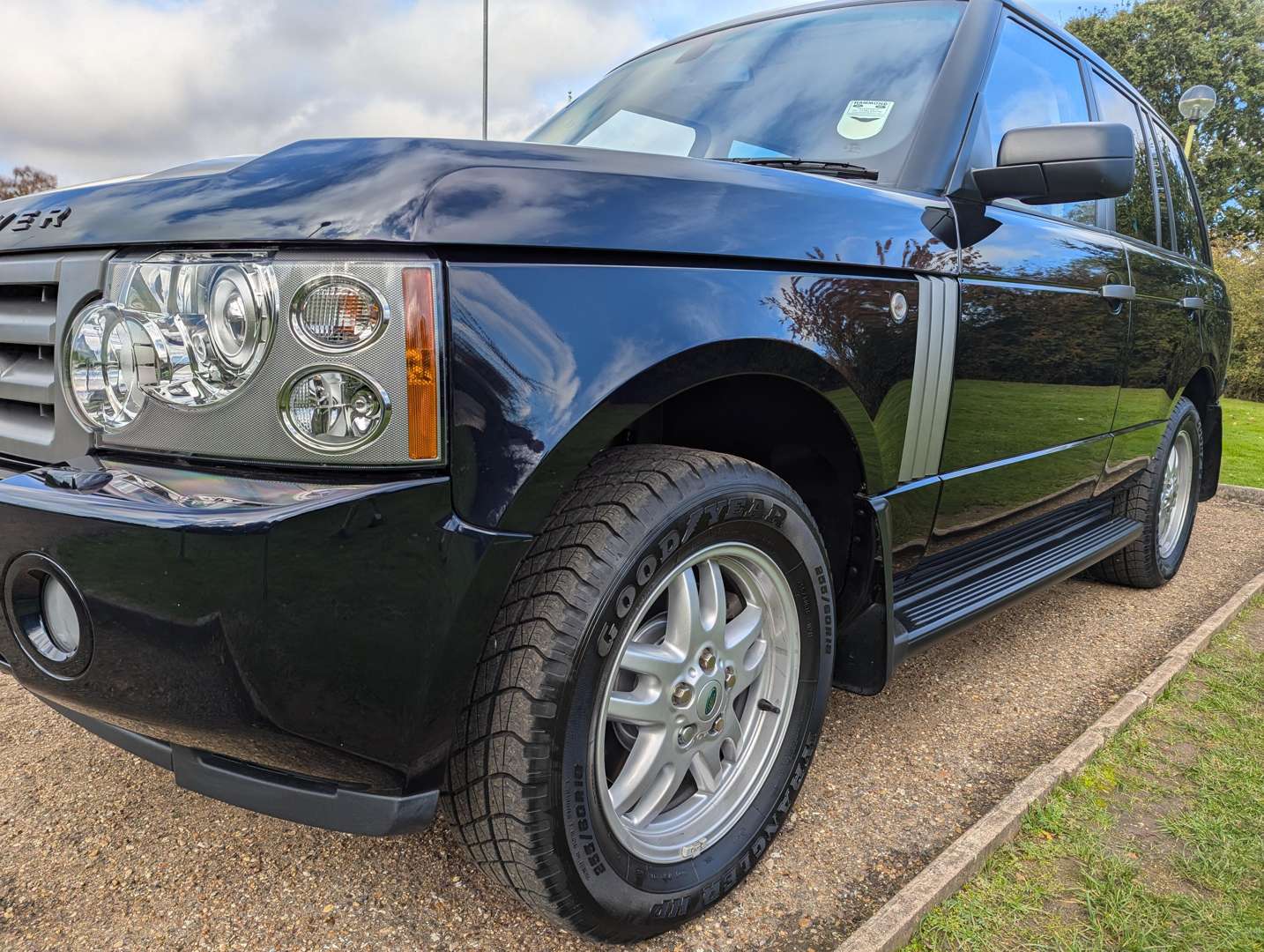 <p>2006 RANGE ROVER TD6 SE 3,780 MILES</p>