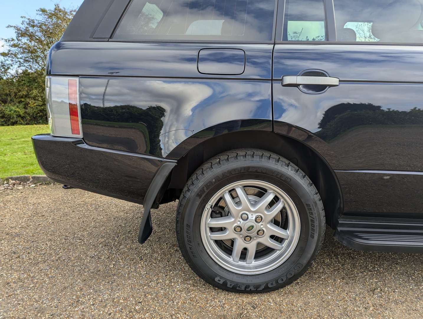 <p>2006 RANGE ROVER TD6 SE 3,780 MILES</p>