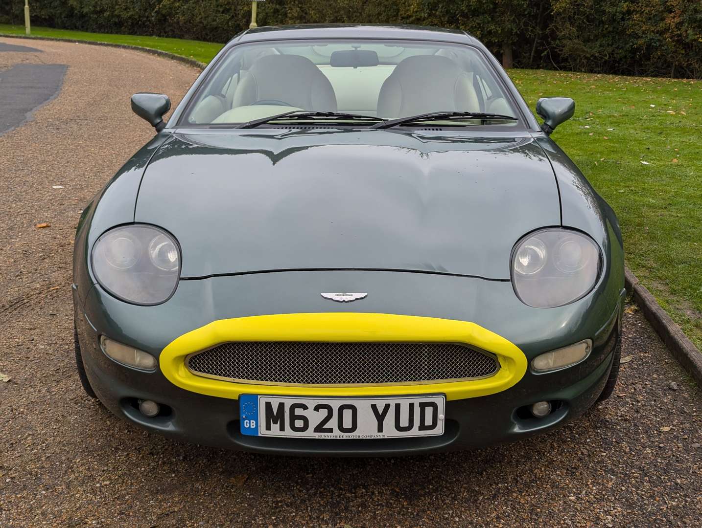 <p>1995 ASTON MARTIN DB7 COUPE</p>