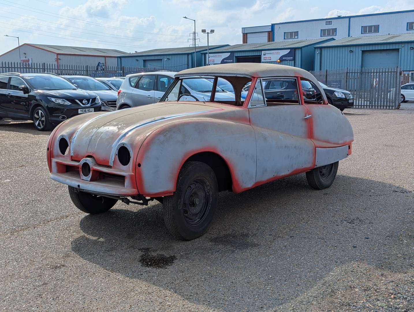 <p>1952 AUSTIN A90 ATLANTIC</p>