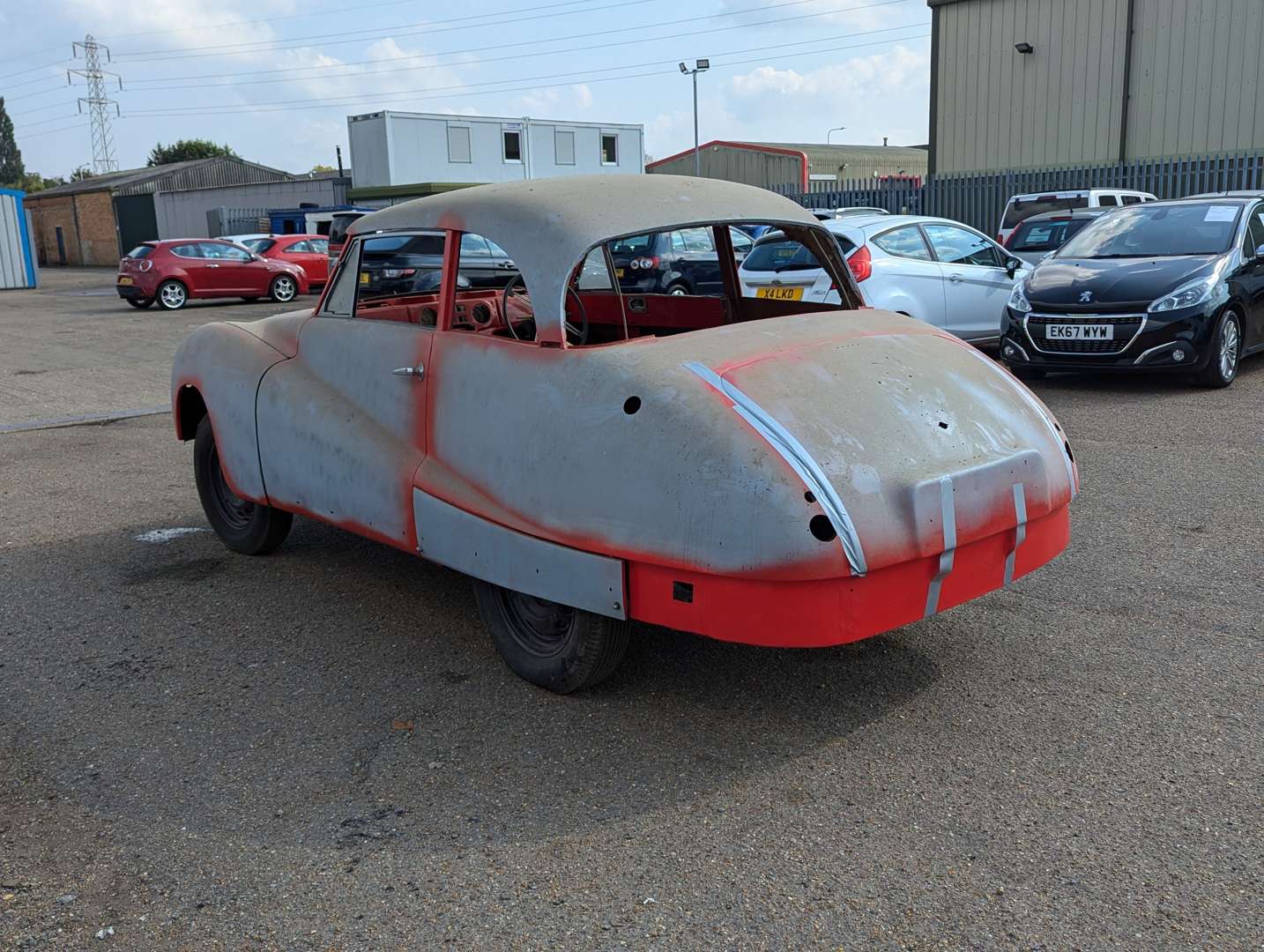 <p>1952 AUSTIN A90 ATLANTIC</p>