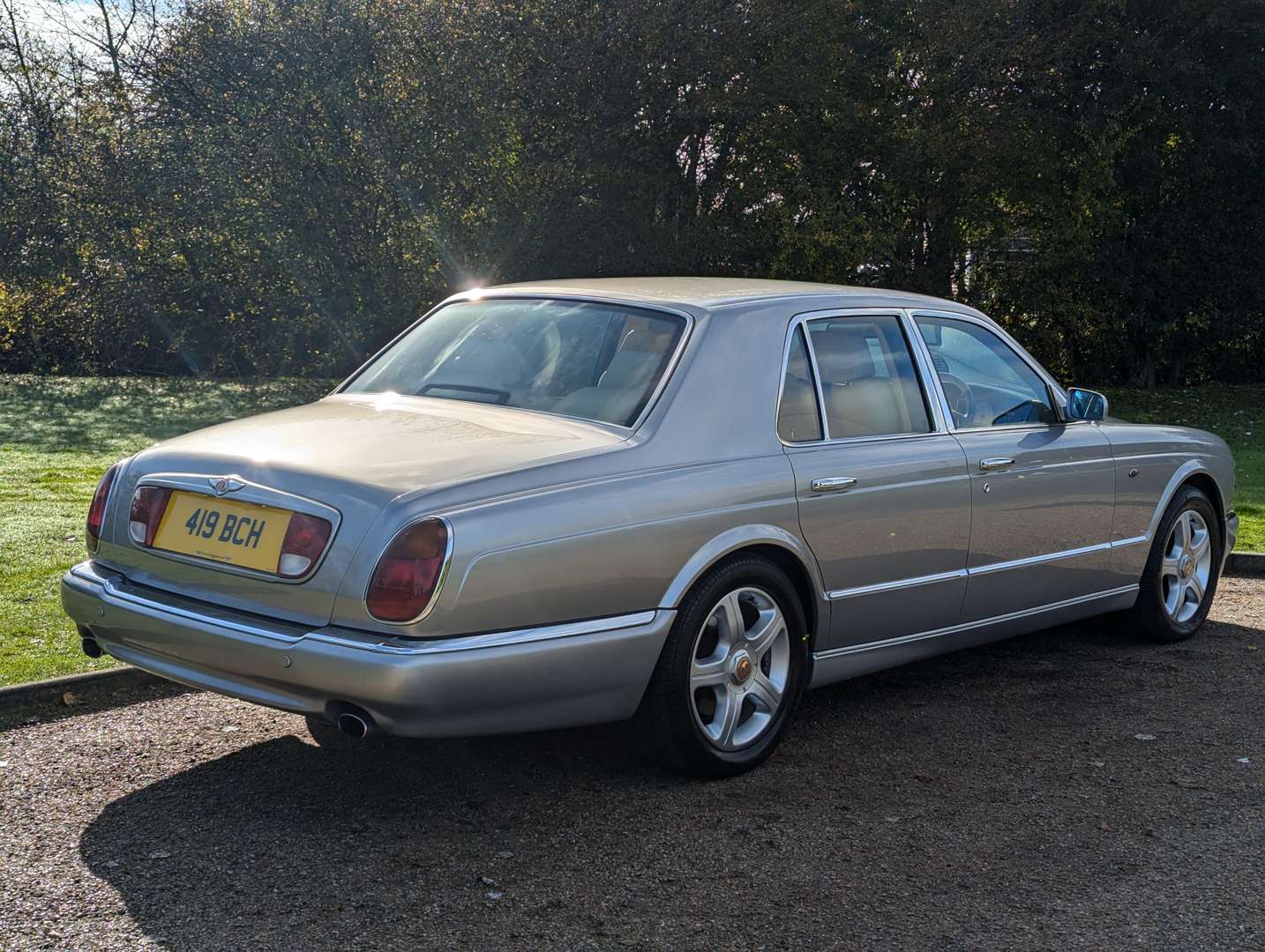 <p>1999 BENTLEY ARNAGE</p>