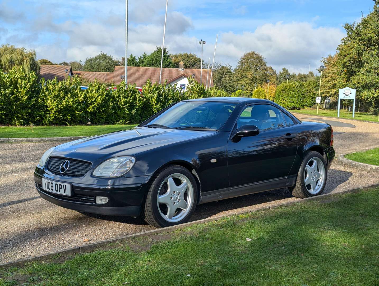 <p>2001 MERCEDES SLK 230 KOMPRESSOR</p>