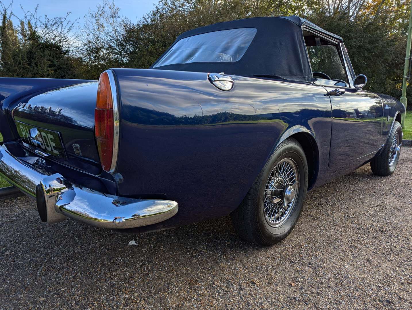 <p>1967 SUNBEAM ALPINE</p>