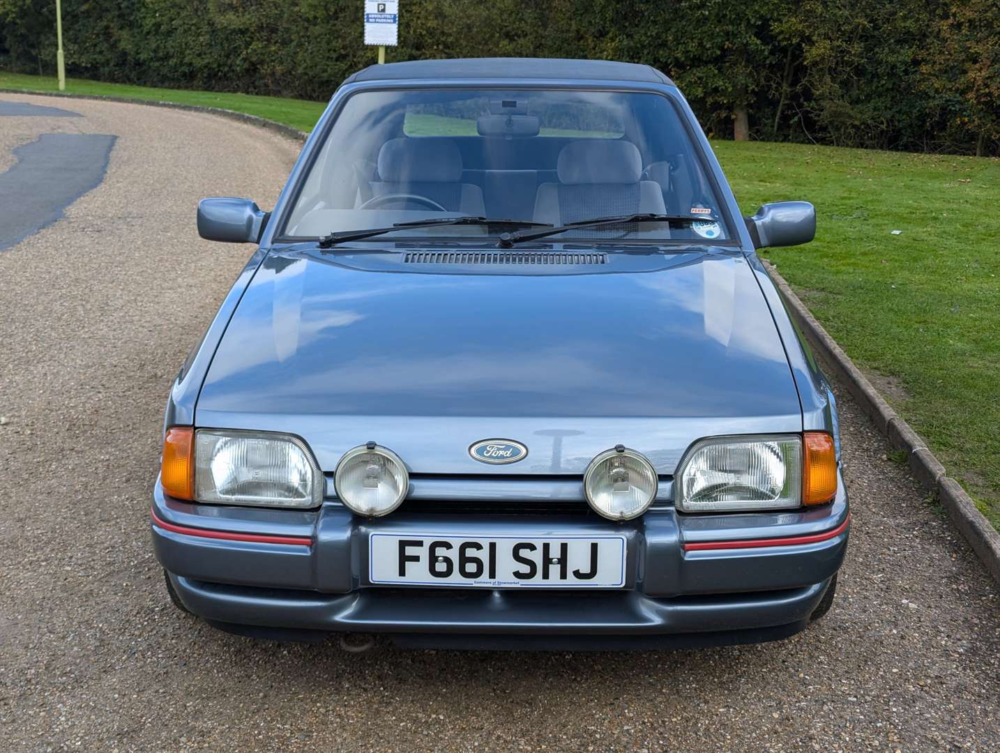 <p>1989 FORD ESCORT 1.6I CABRIOLET</p>