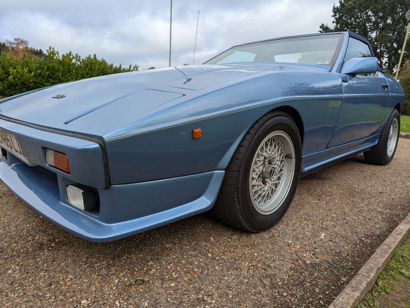 <p>1988 TVR 350I</p>