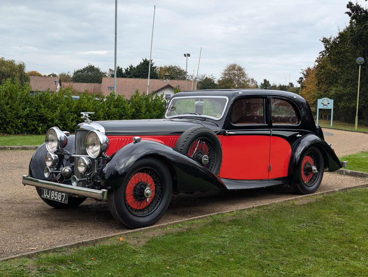 <p>1936 ALVIS 3 ½ LITRE SALOON</p>