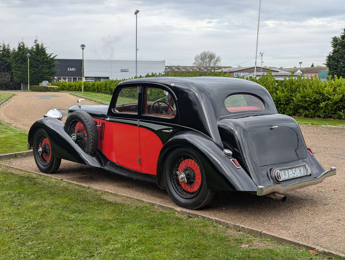 <p>1936 ALVIS 3 ½ LITRE SALOON</p>