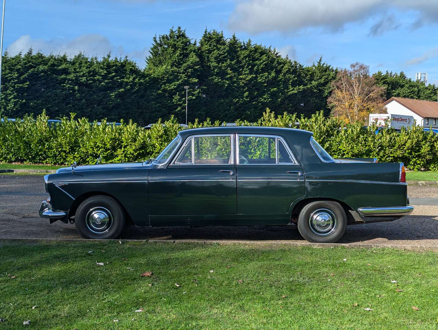 <p>1965 WOLSELEY 6/110</p>