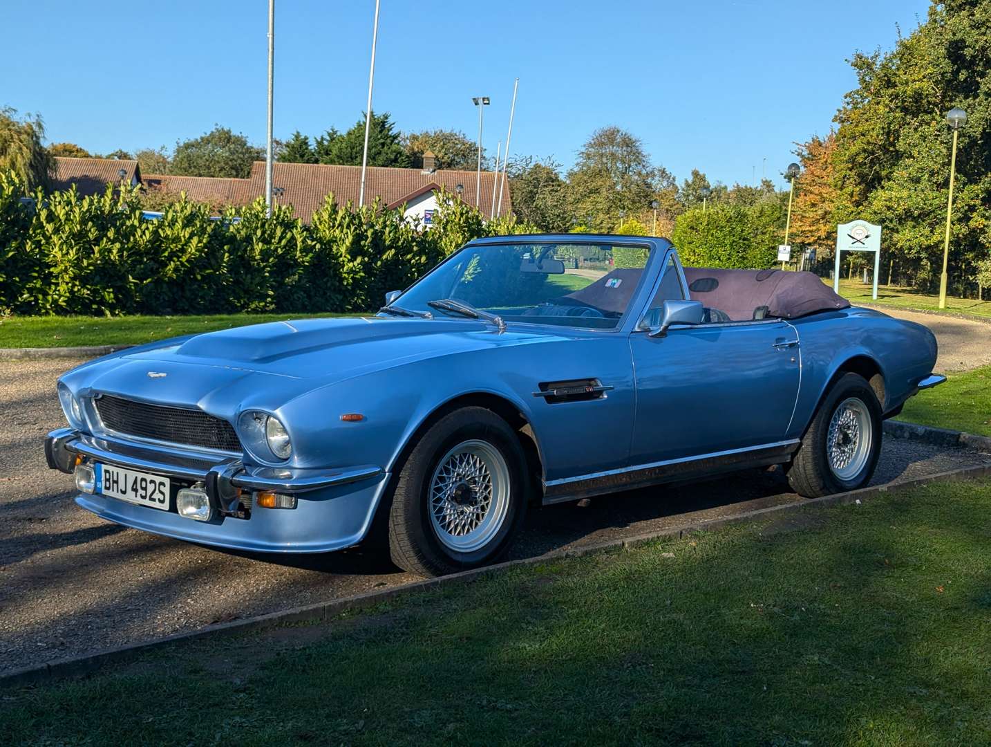 <p>1978 ASTON MARTIN V8 AUTO CONVERTIBLE</p>