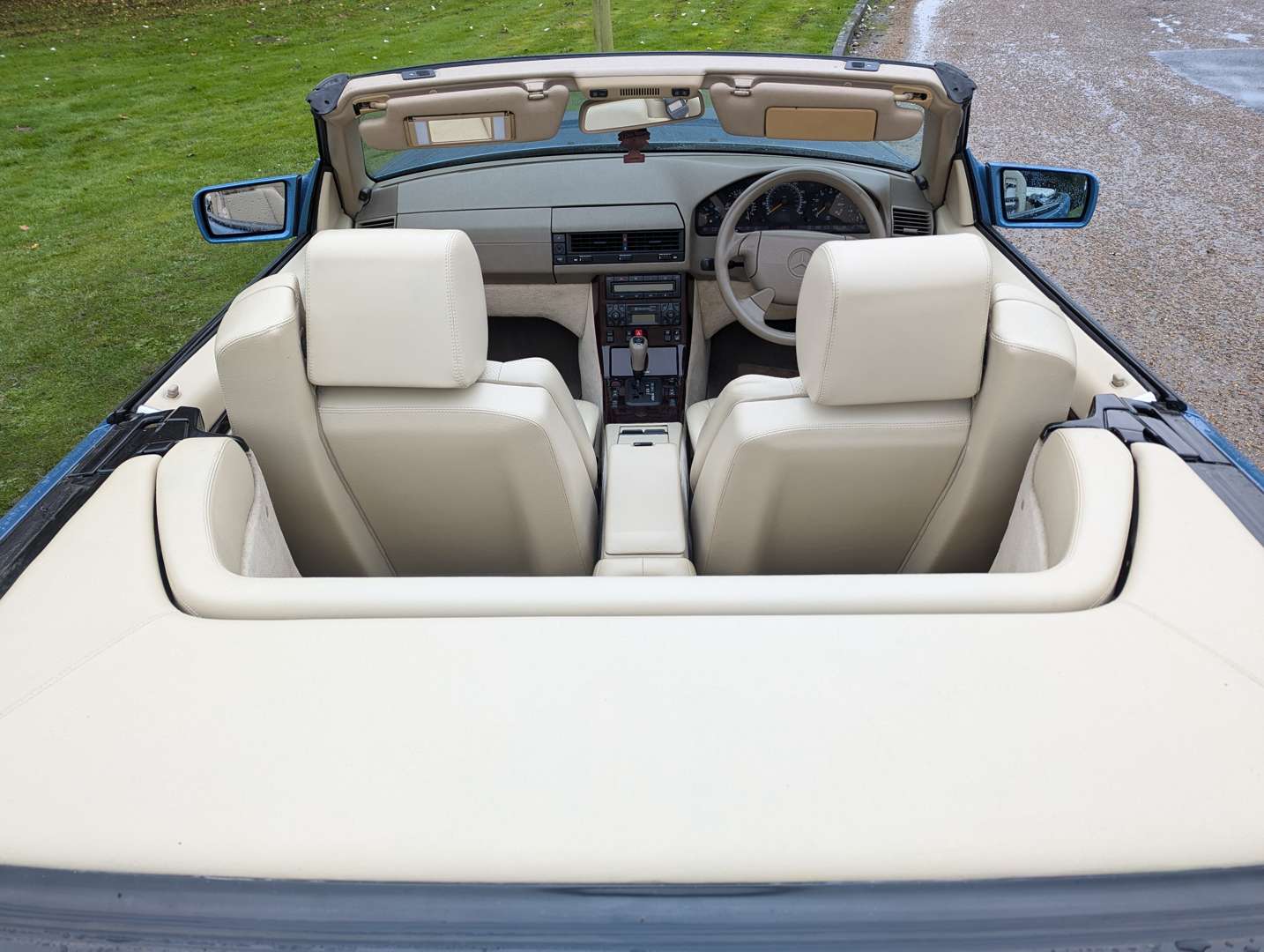 <p>1998 MERCEDES SL 280 AUTO</p>