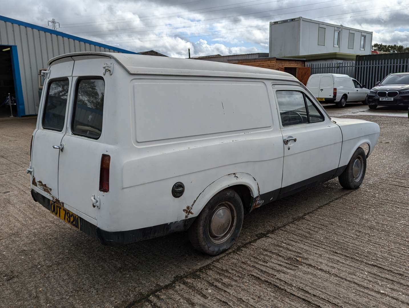 <p>1974 FORD ESCORT VAN MKI</p>