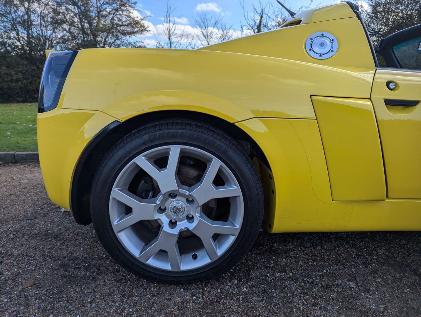 <p>2005 VAUXHALL VX220 TURBO 7,601 MILES</p>