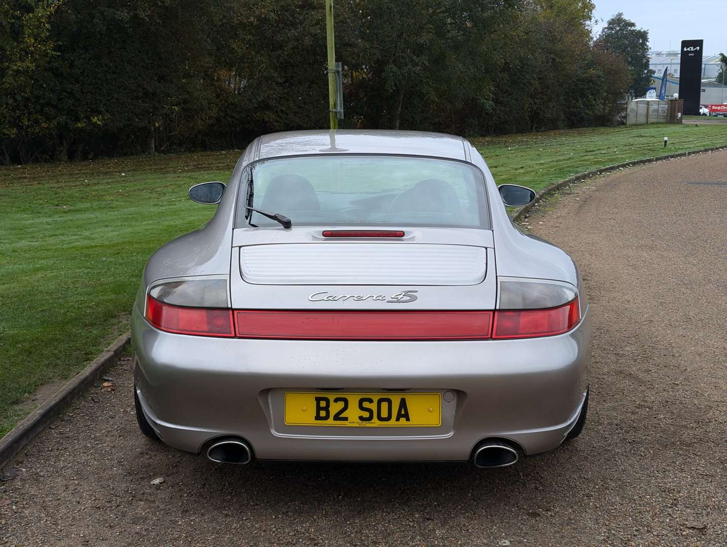 <p>2002 PORSCHE (996) 911 CARRERA 4S</p>