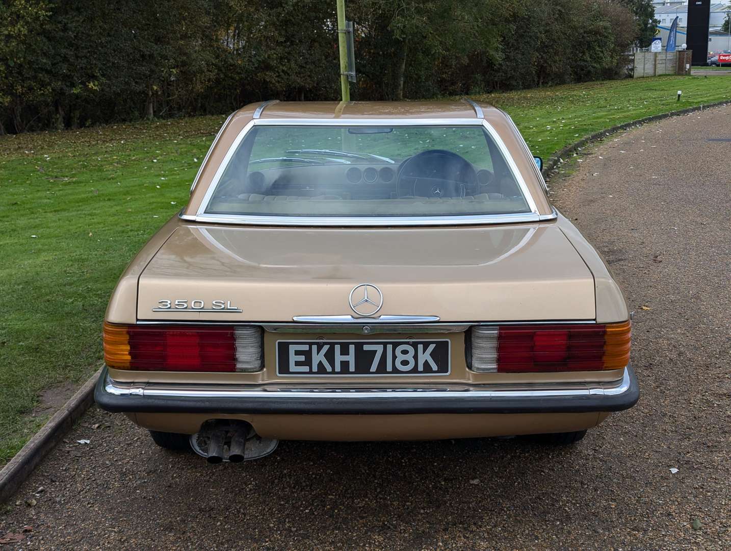 <p>1972 MERCEDES R107 350 SL AUTO</p>